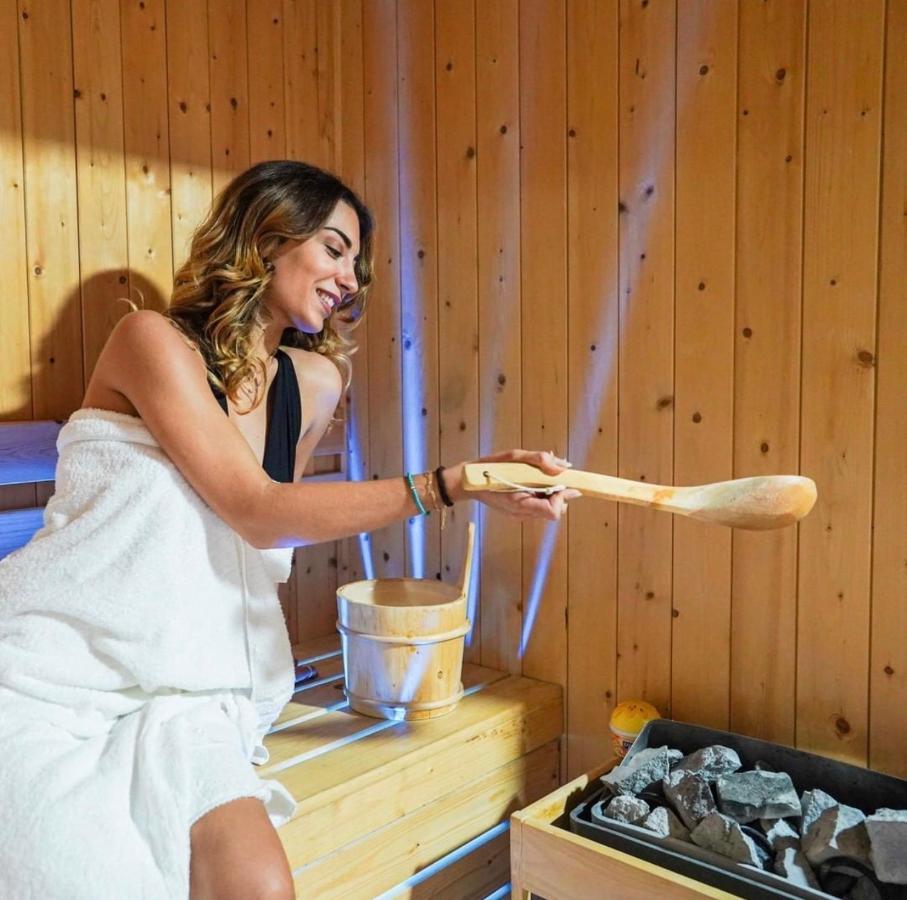 Hotel Angioino & Spa Napoli Bagian luar foto