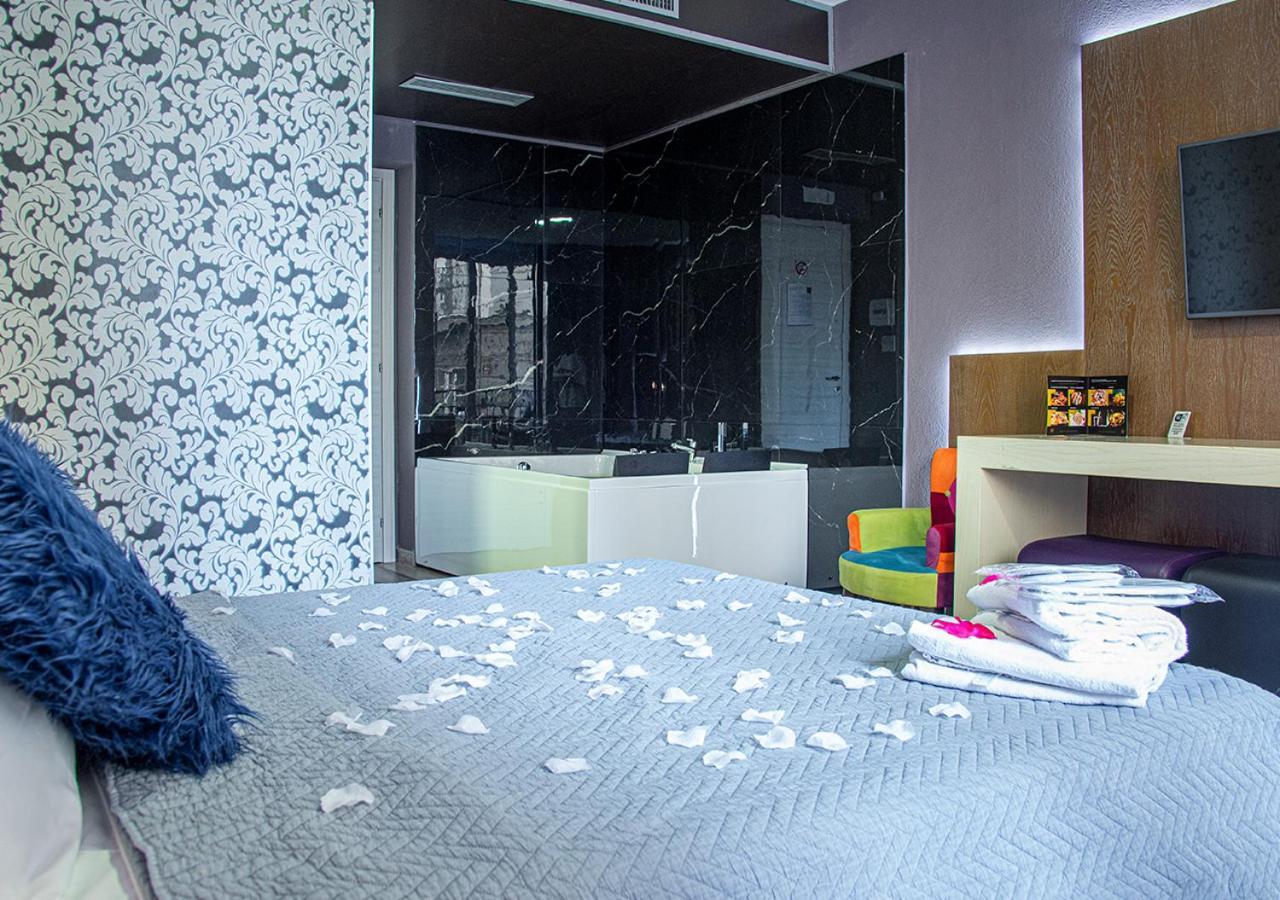 Hotel Angioino & Spa Napoli Bagian luar foto