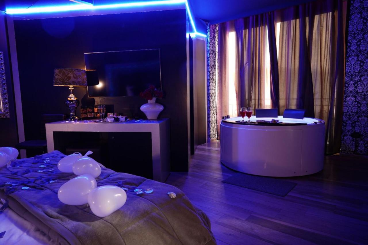 Hotel Angioino & Spa Napoli Bagian luar foto