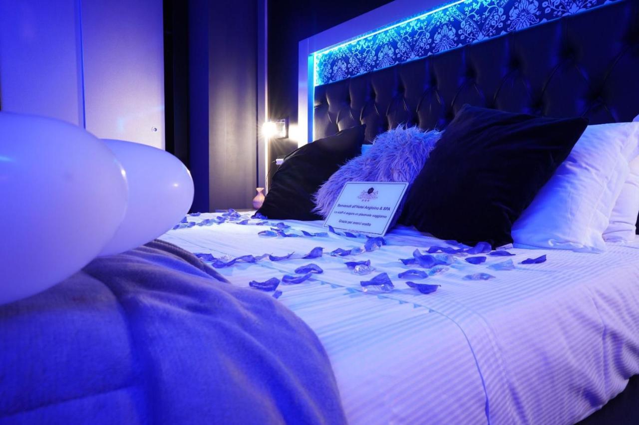 Hotel Angioino & Spa Napoli Bagian luar foto